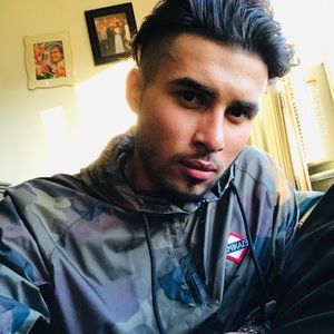 Meet your Posher, Luis